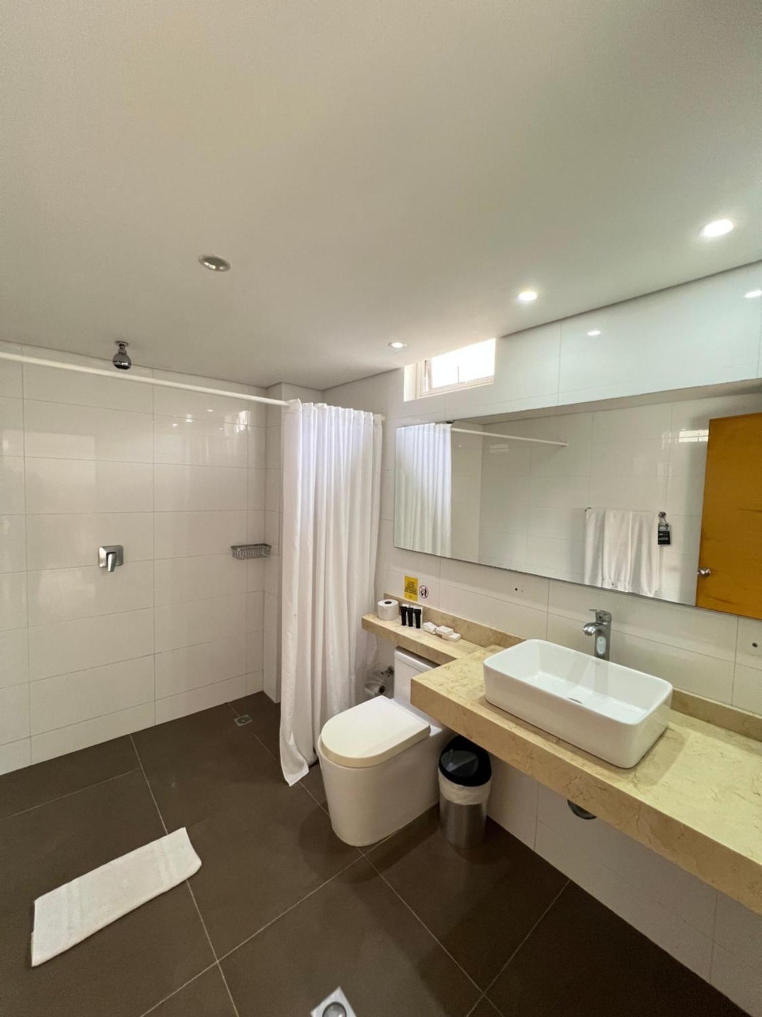 Hotel American Golf Μπαρρανκίγια Εξωτερικό φωτογραφία