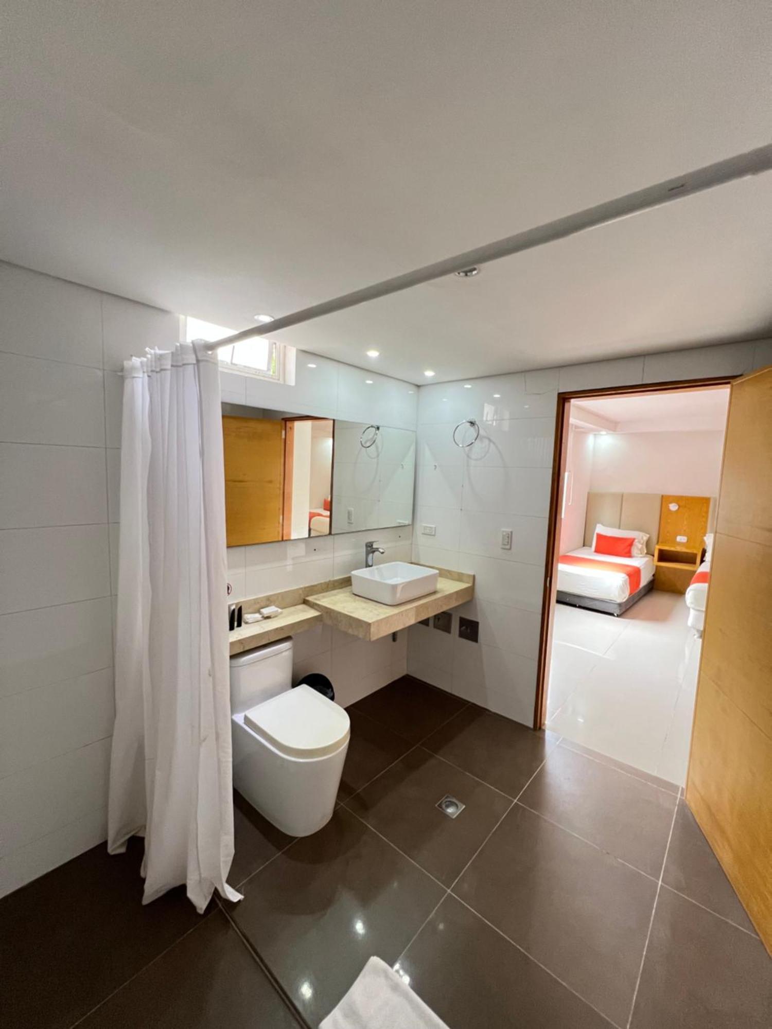 Hotel American Golf Μπαρρανκίγια Εξωτερικό φωτογραφία
