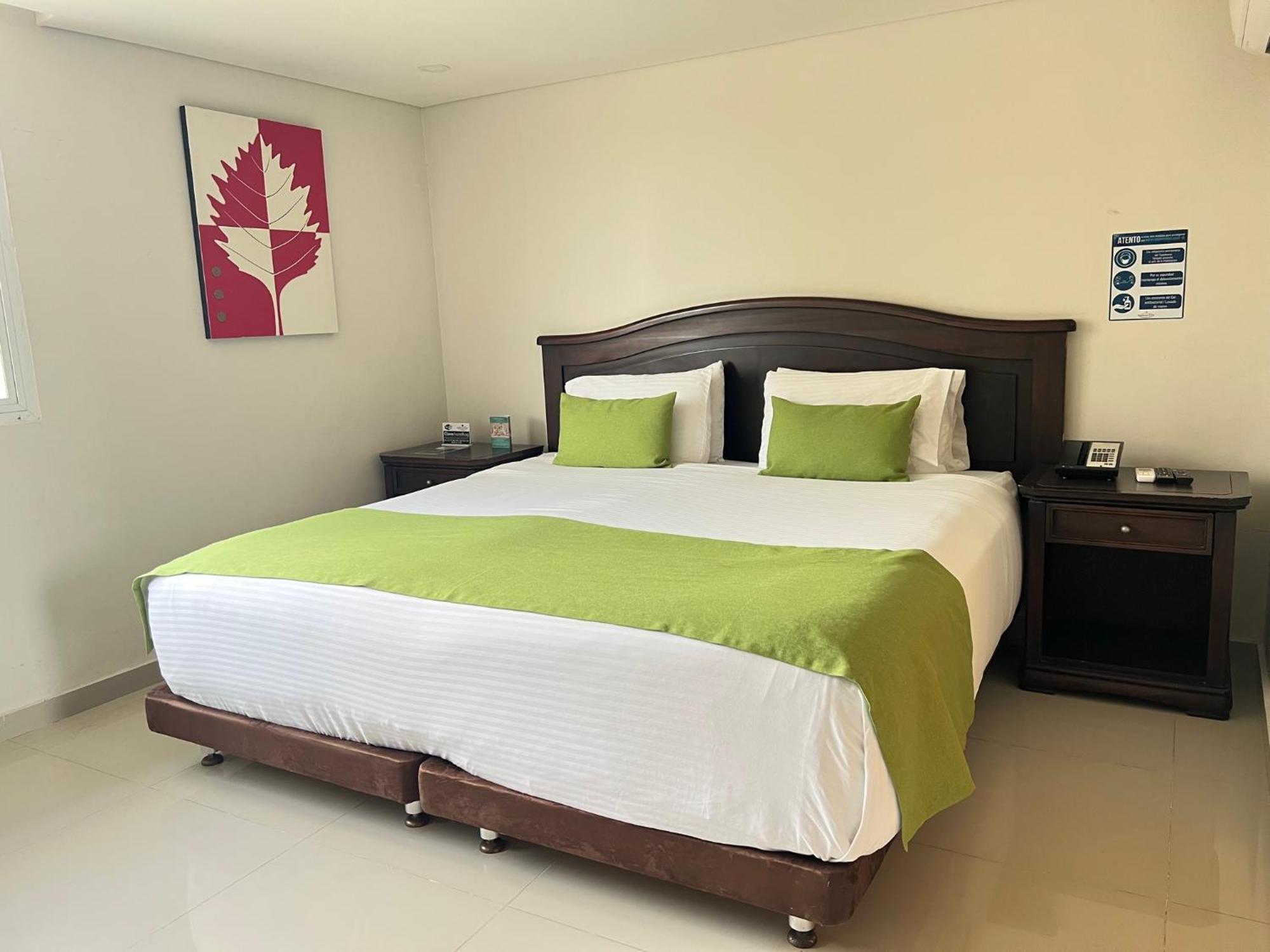 Hotel American Golf Μπαρρανκίγια Εξωτερικό φωτογραφία